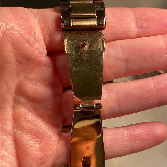 Michael Kors Ladies Watch - Picture 10 of 11